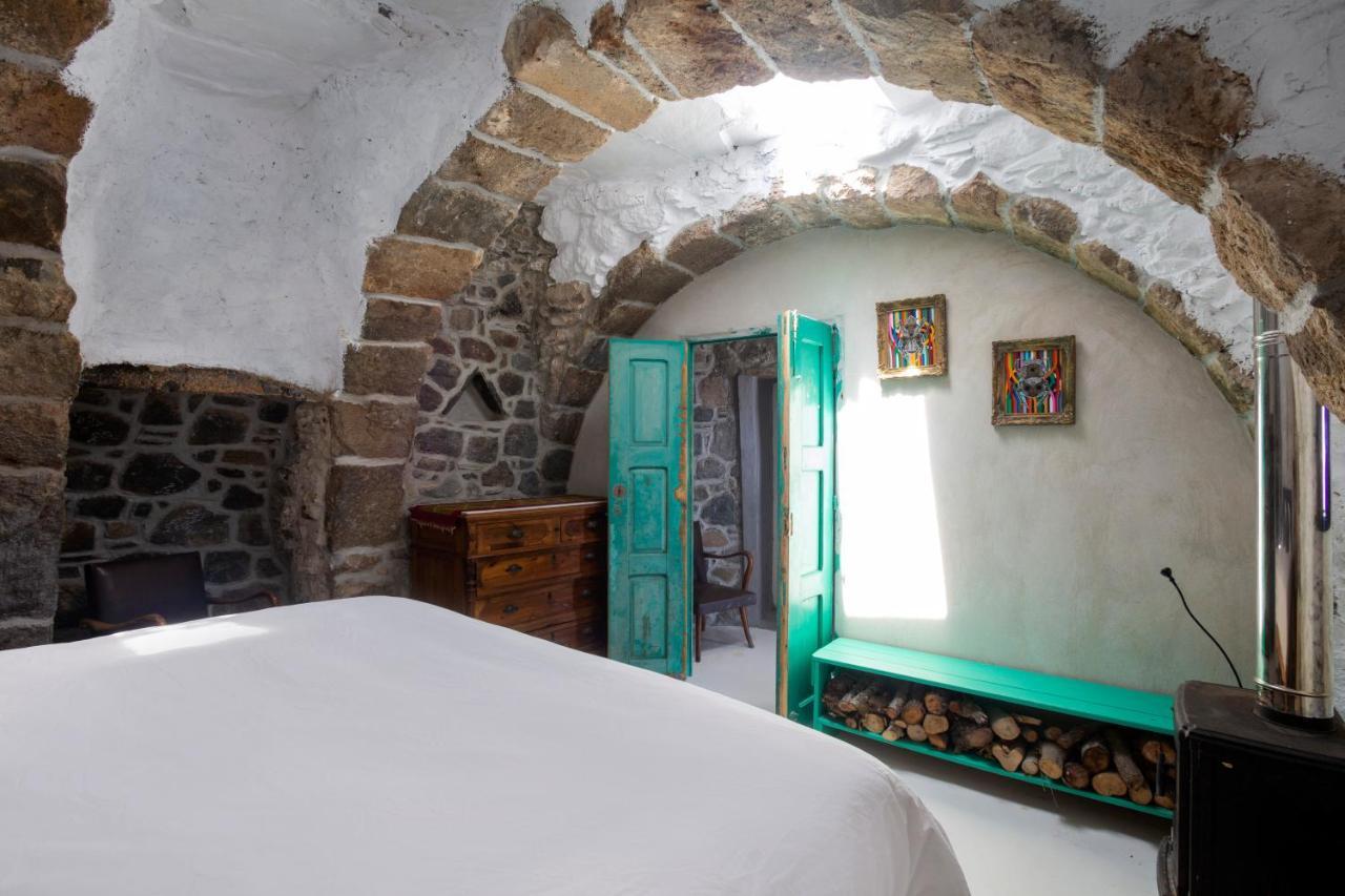 My Old Stone House In A 2 000 Sqm Private Garden With Fab Glamping Tent Mandraki  Exterior photo