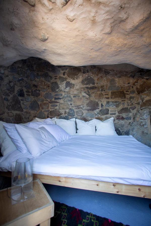 My Old Stone House In A 2 000 Sqm Private Garden With Fab Glamping Tent Mandraki  Exterior photo