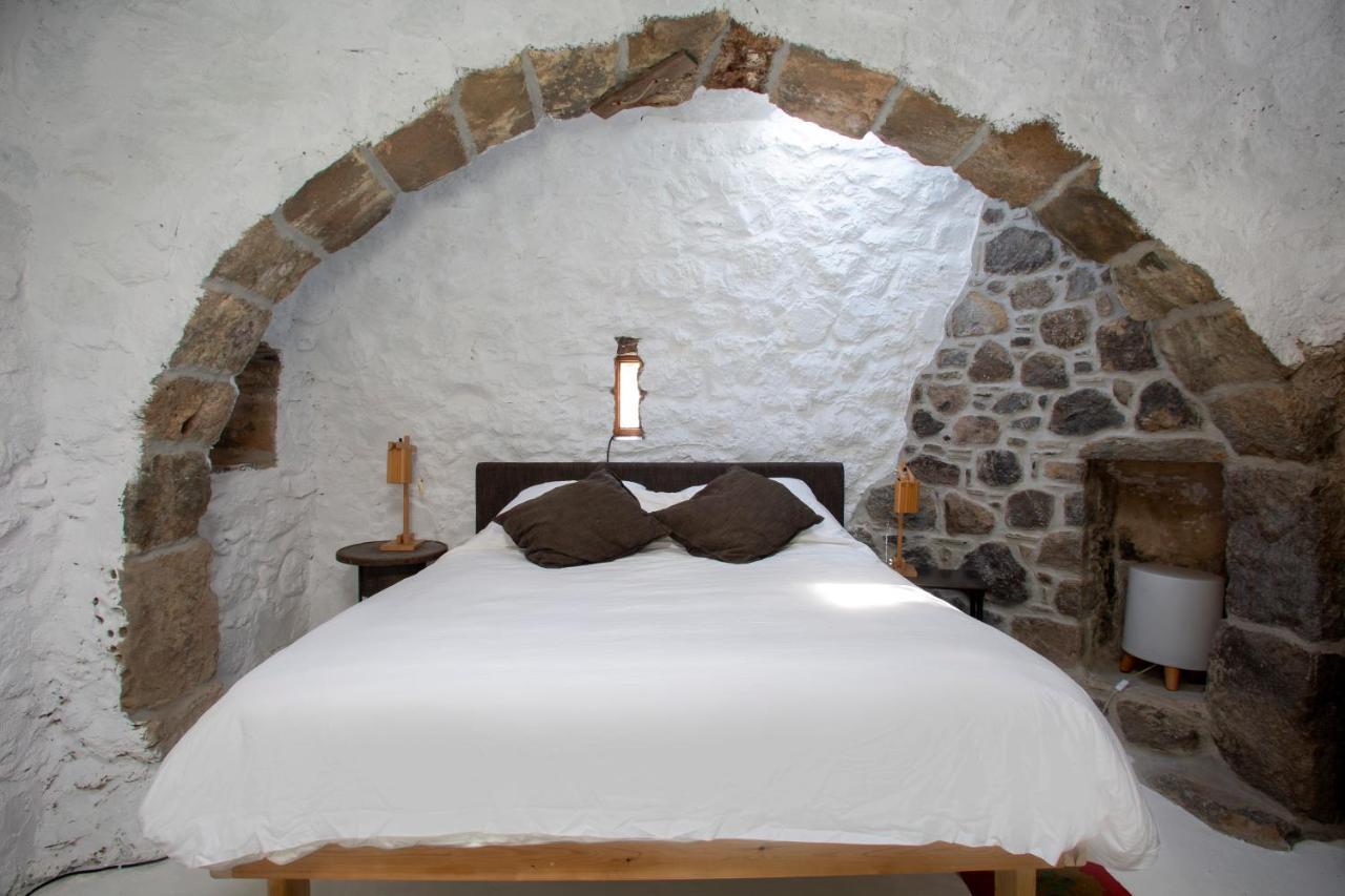 My Old Stone House In A 2 000 Sqm Private Garden With Fab Glamping Tent Mandraki  Exterior photo
